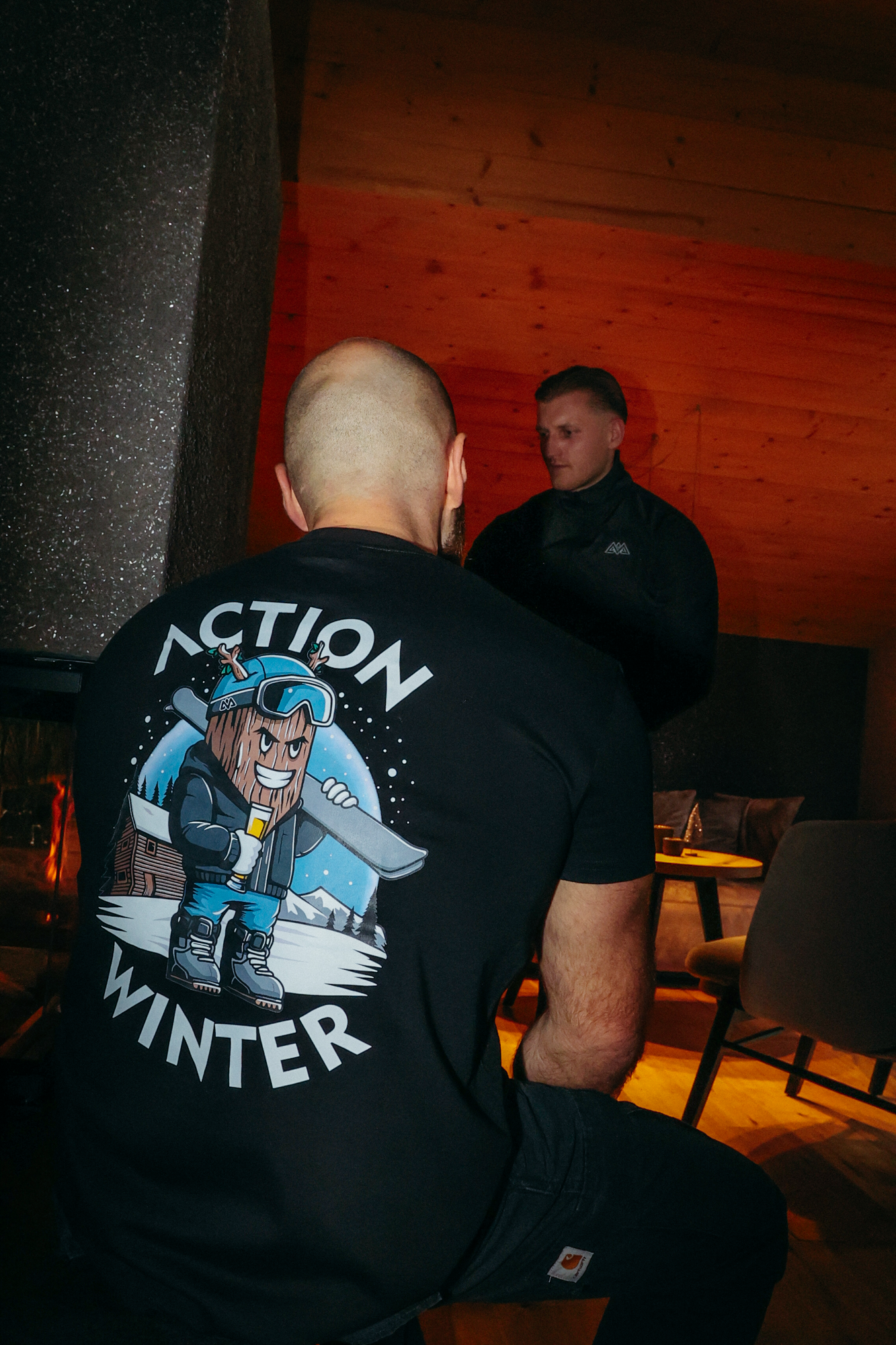 WINTER ACTION T-SHIRT SCHWARZ